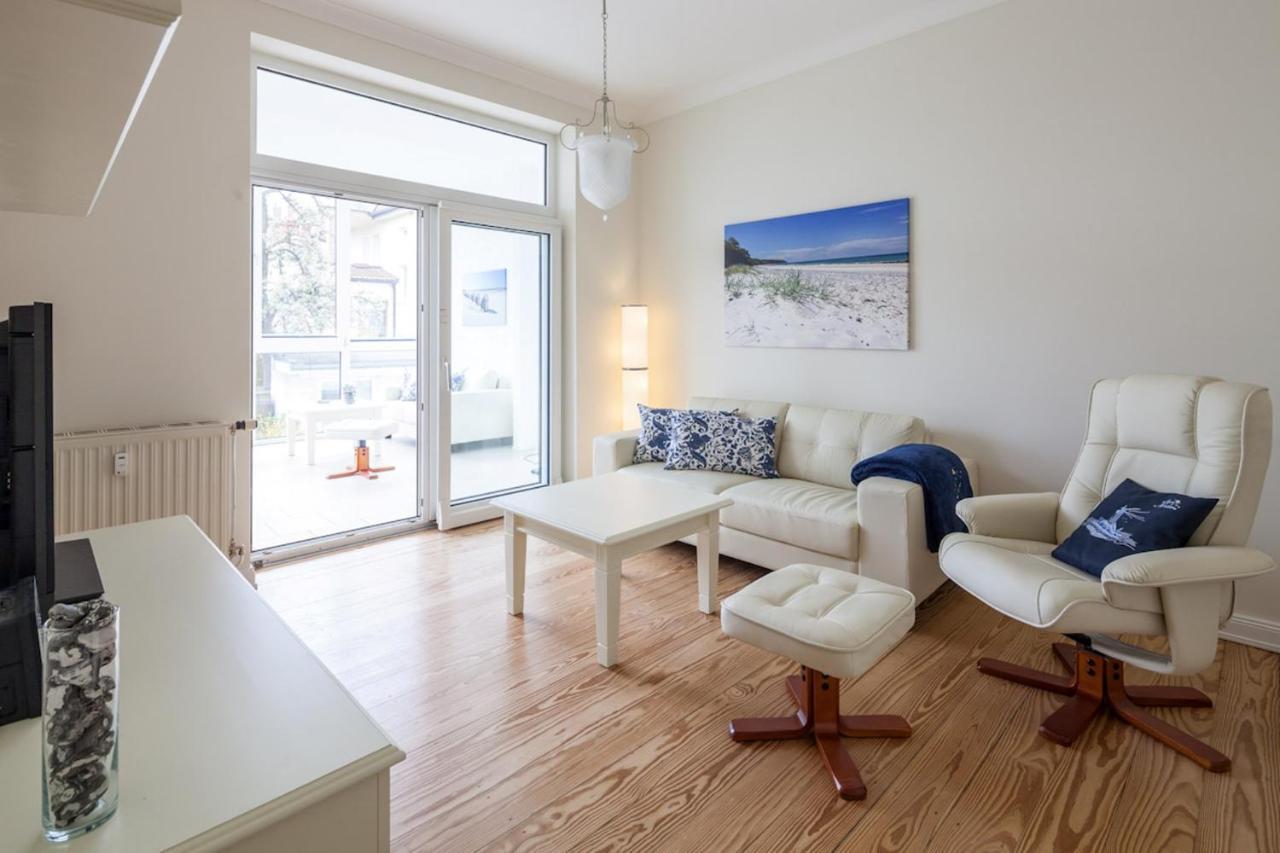 Villa Warnemuende Ferienwohnungen Rostock Buitenkant foto